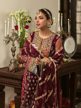 img_maryam_hussain_wedding_edition_awwal_boutique