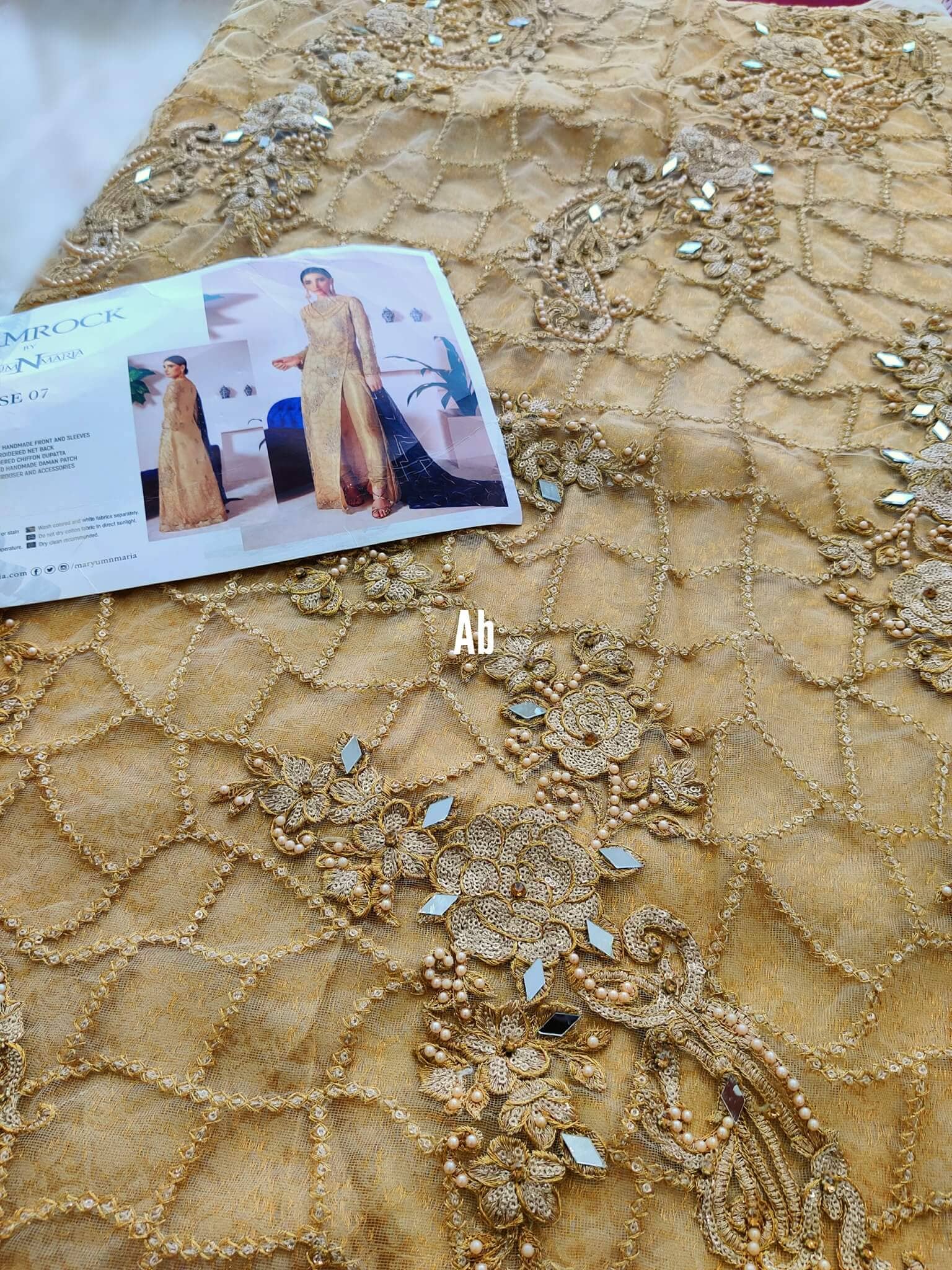 img_open pics_maryum_n_mariya_chiffon_awwal_boutique