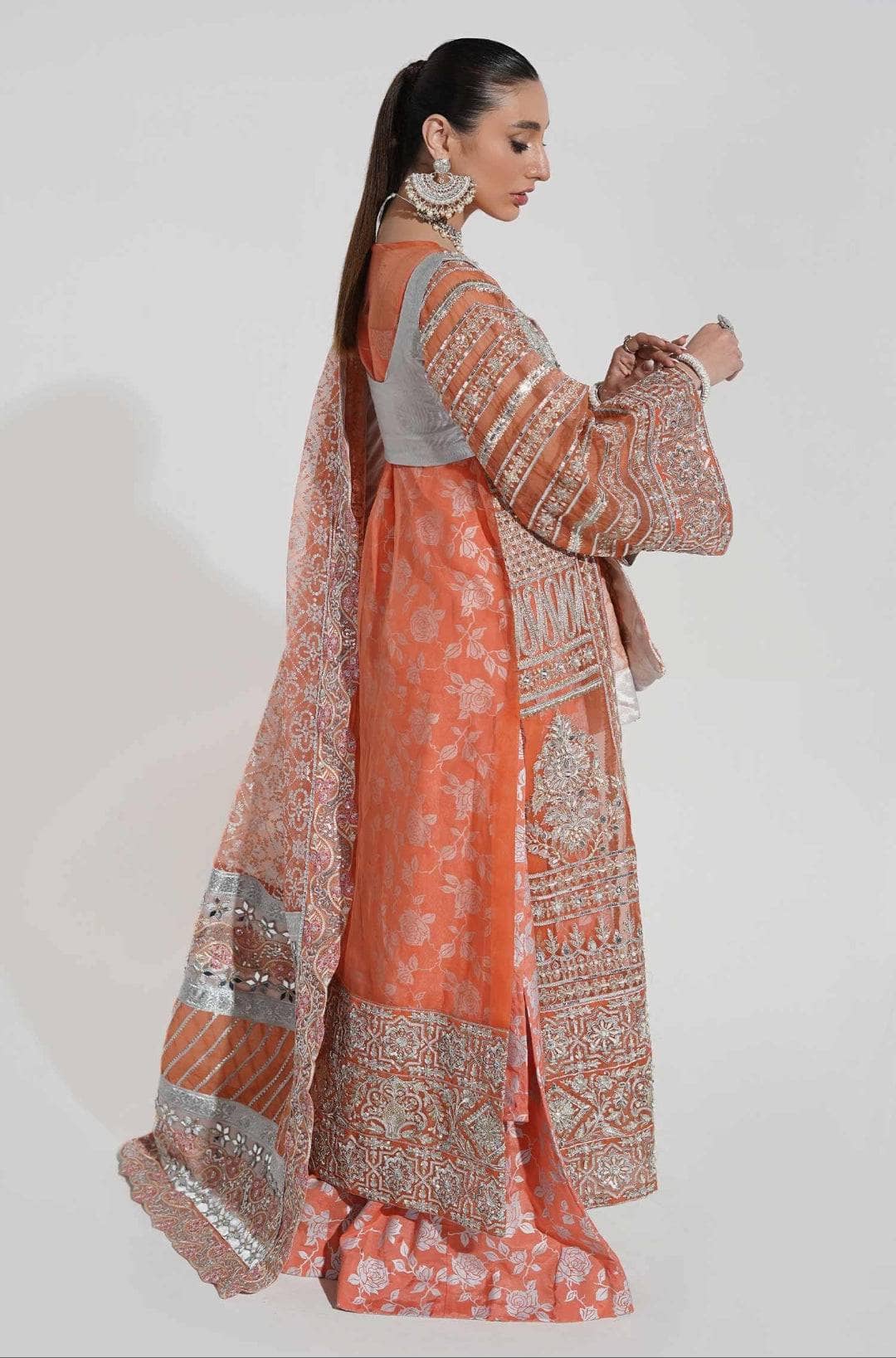 img_maryum_n_maria_freesia_awwal_boutique