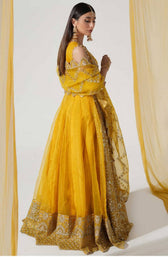 img_maryum_n_maria_freesia_awwal_boutique