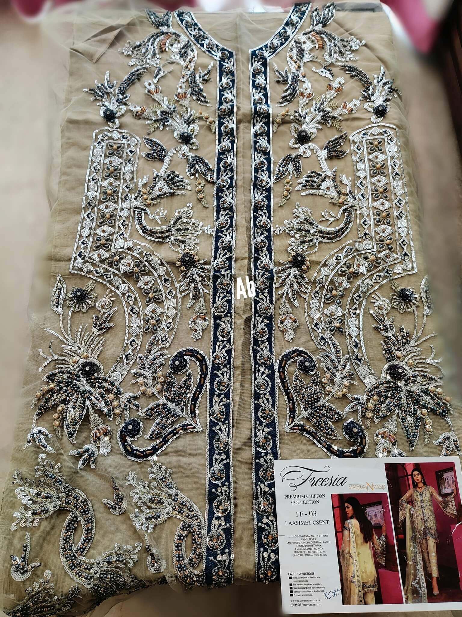 img_open pics_maryum_n_mariya_chiffon_awwal_boutique
