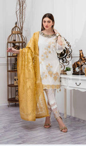 img_minhal_by_ramsha_chiffon_awwal_boutique