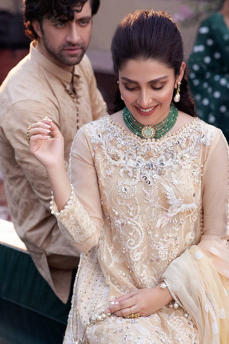 img_mushq_dastaan_festive_chikankari_awwal_boutique