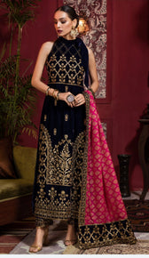 img_tehzeeb_by_mohagni_embroidered_velvet_wedding_collection_awwal_boutique