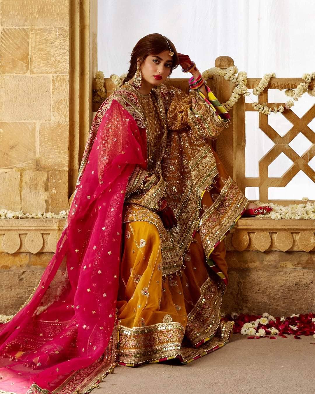 img_zarlish_by_mohsin_naveed_ranjha_awwal_boutique