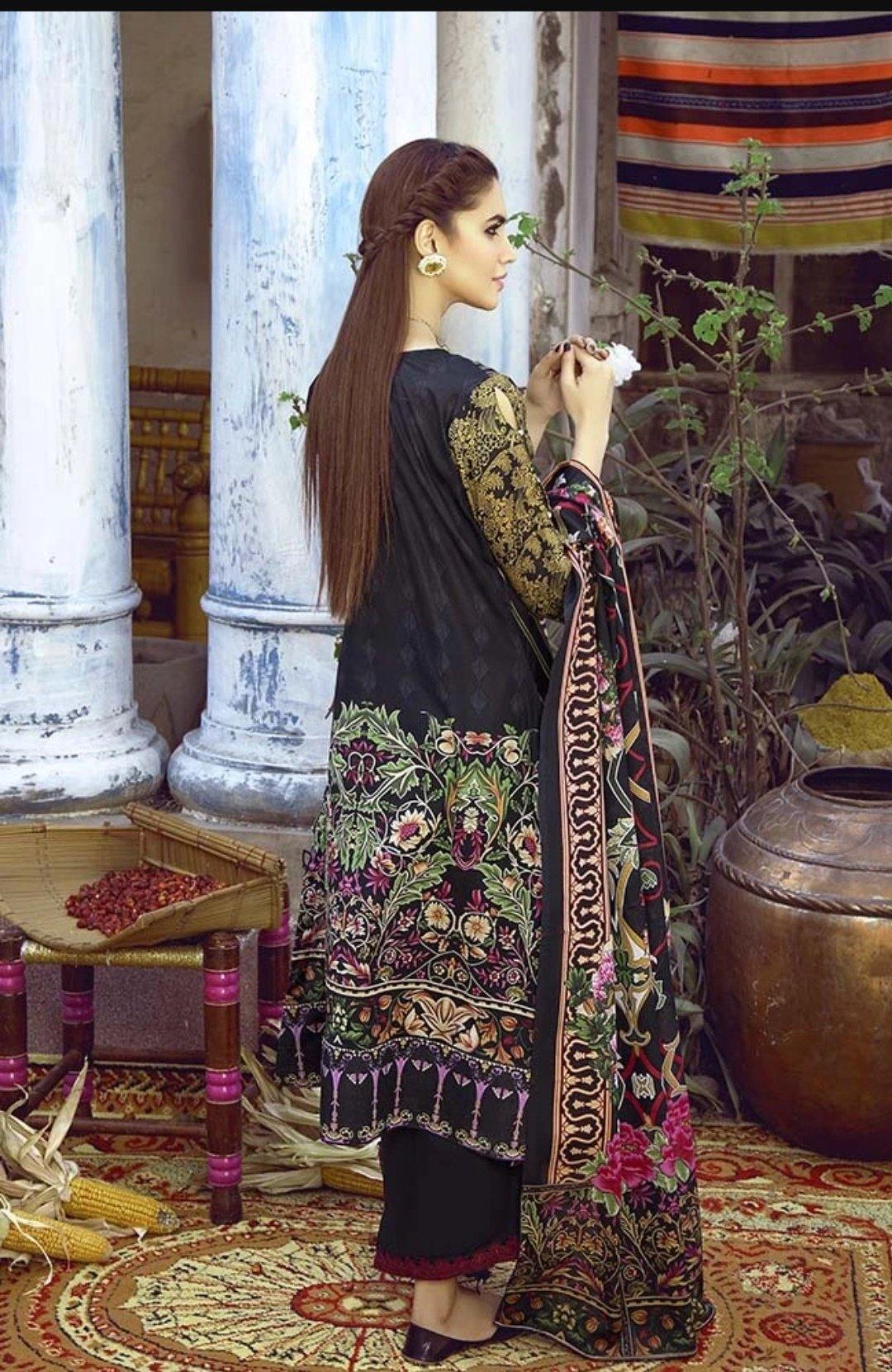 img_monsoon_lawn_collection_by_al_zohaib_awwal_boutique