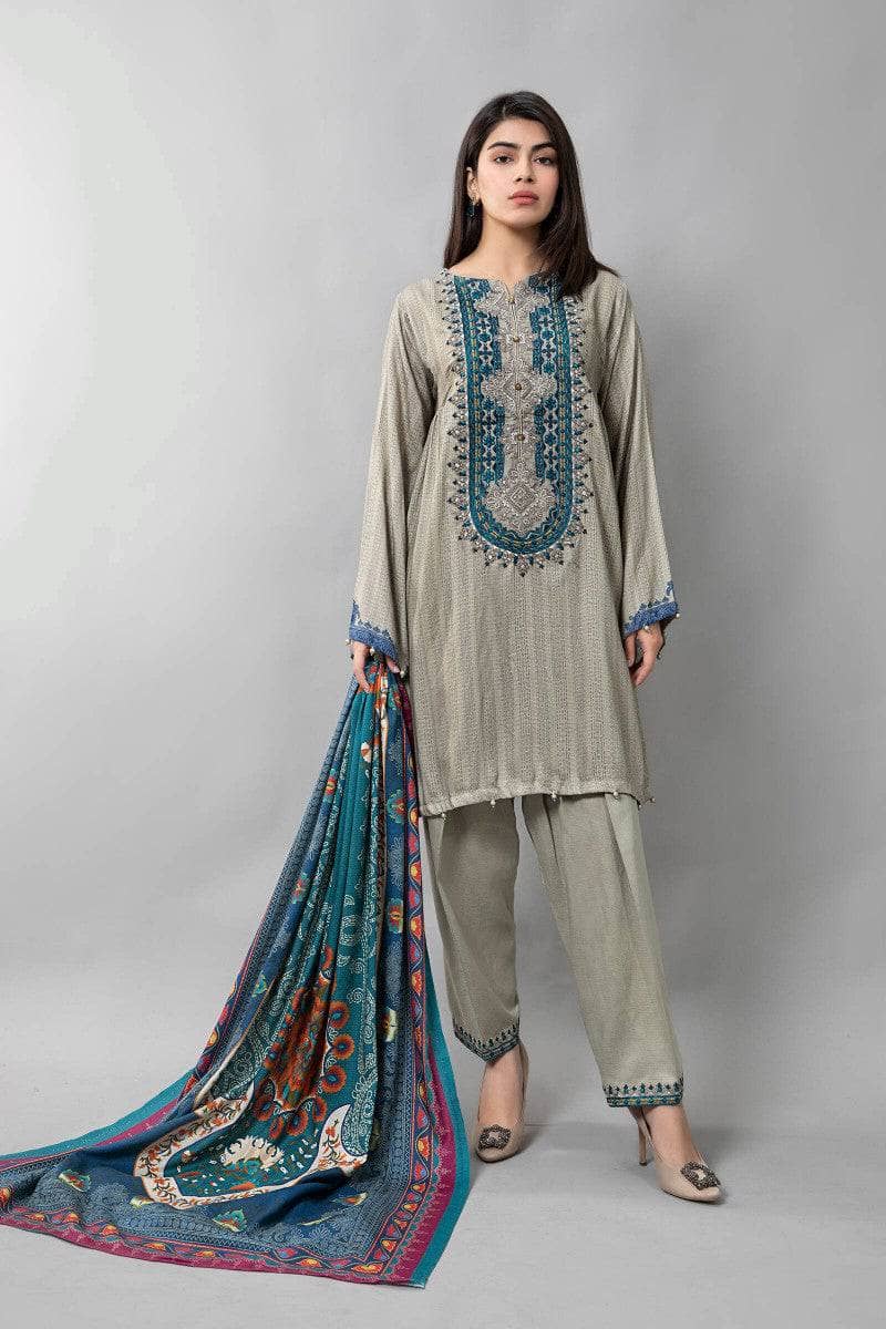 img_maria_b_m_prints_winter_awwal_boutique