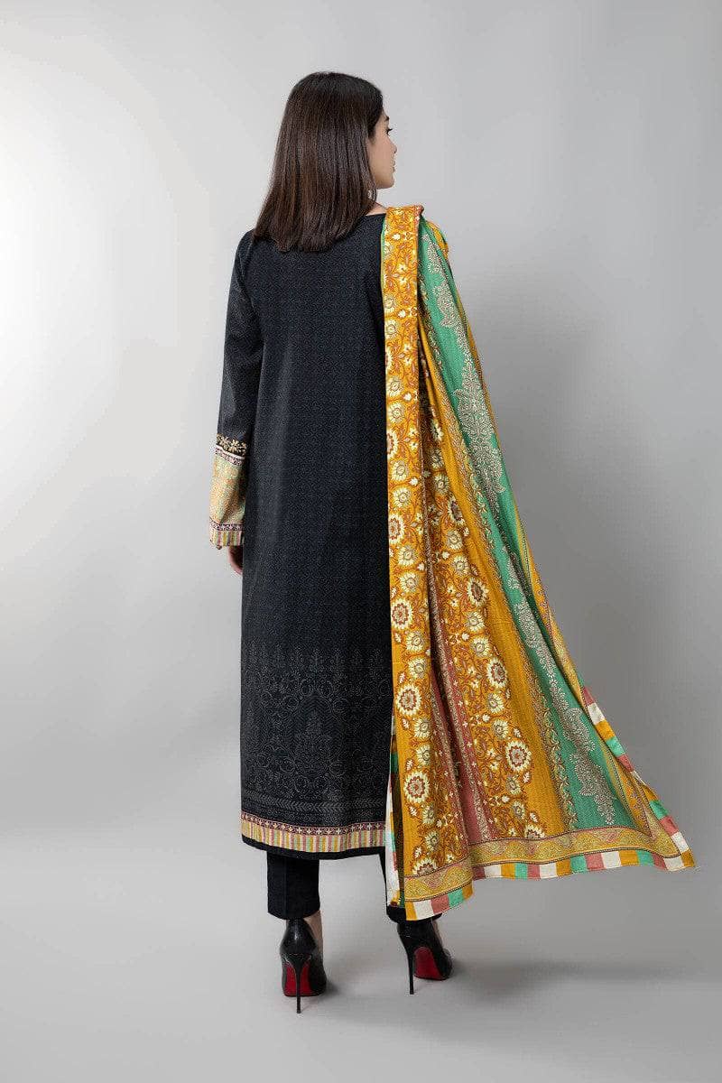 img_maria_b_m_prints_winter_awwal_boutique