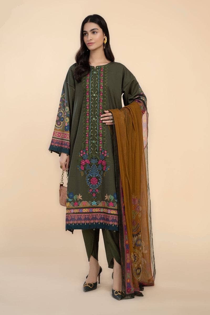 Img_maria_b_m_prints_winter_2022_awwal_boutique