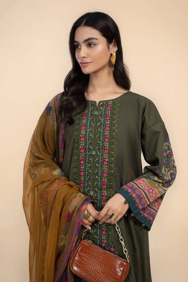 Img_maria_b_m_prints_winter_2022_awwal_boutique