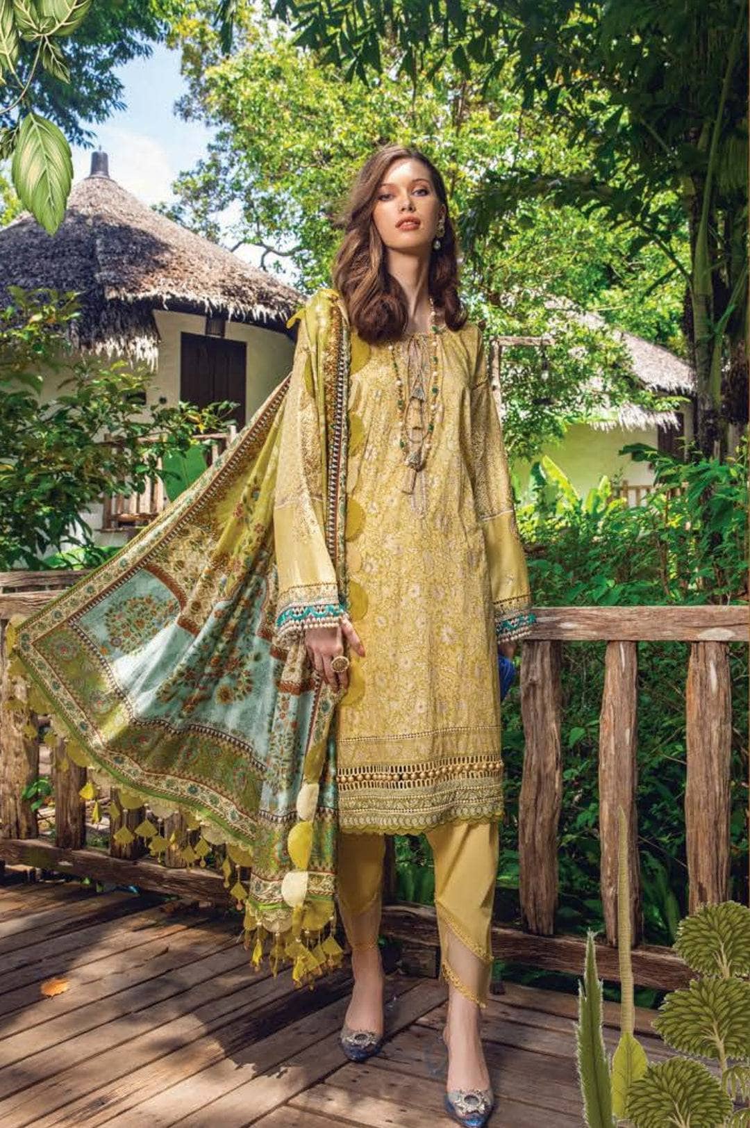 img_maria_b_m_prints_lawn_22_awwal_boutique