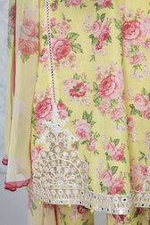 img_maria_b_m_prints_lawn_22_awwal_boutique