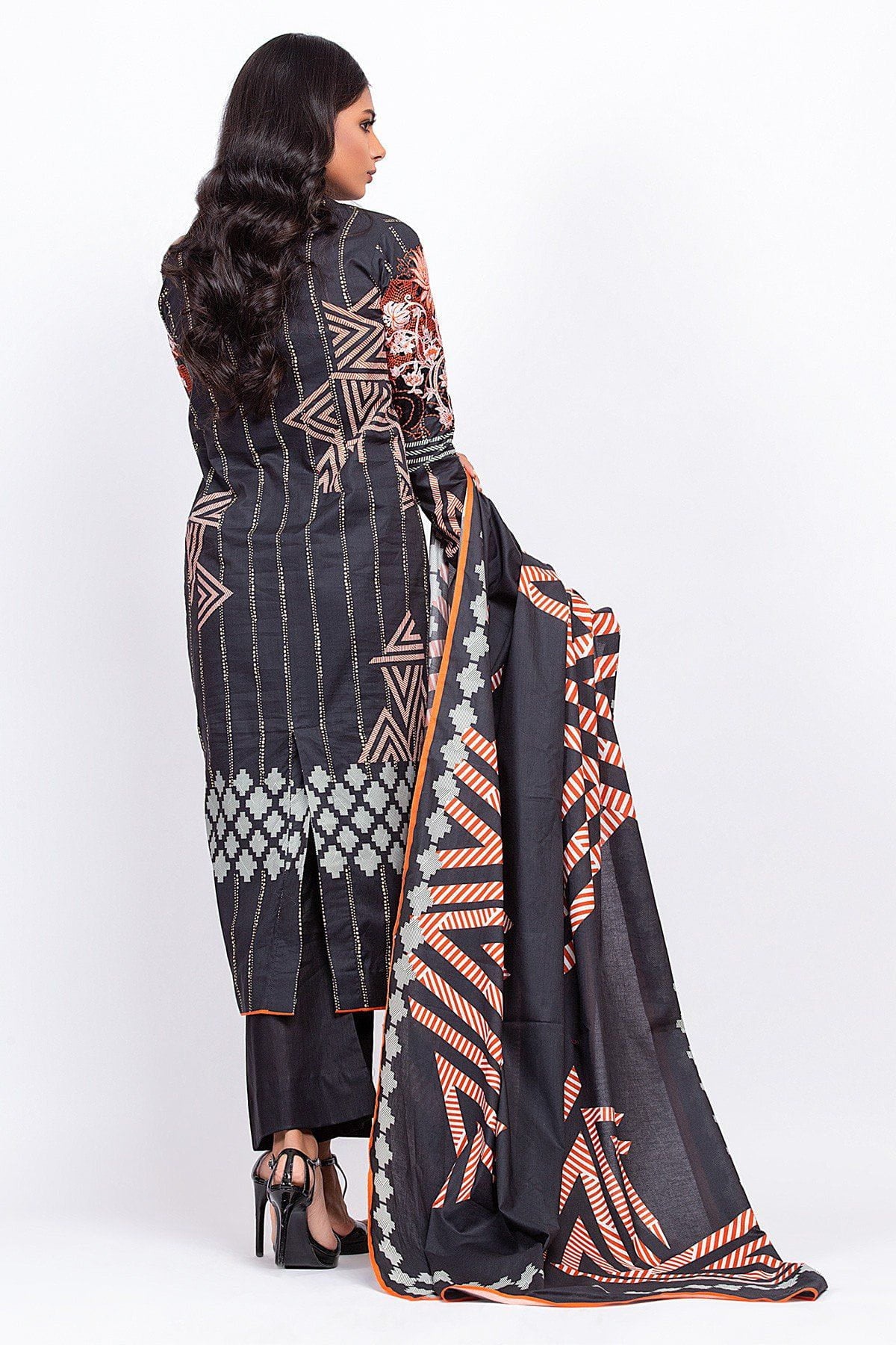 img_al_karam_cambric_collection_awwal_boutique