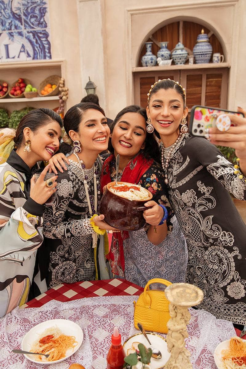 img_mushq_lawn_22_awwal_boutique