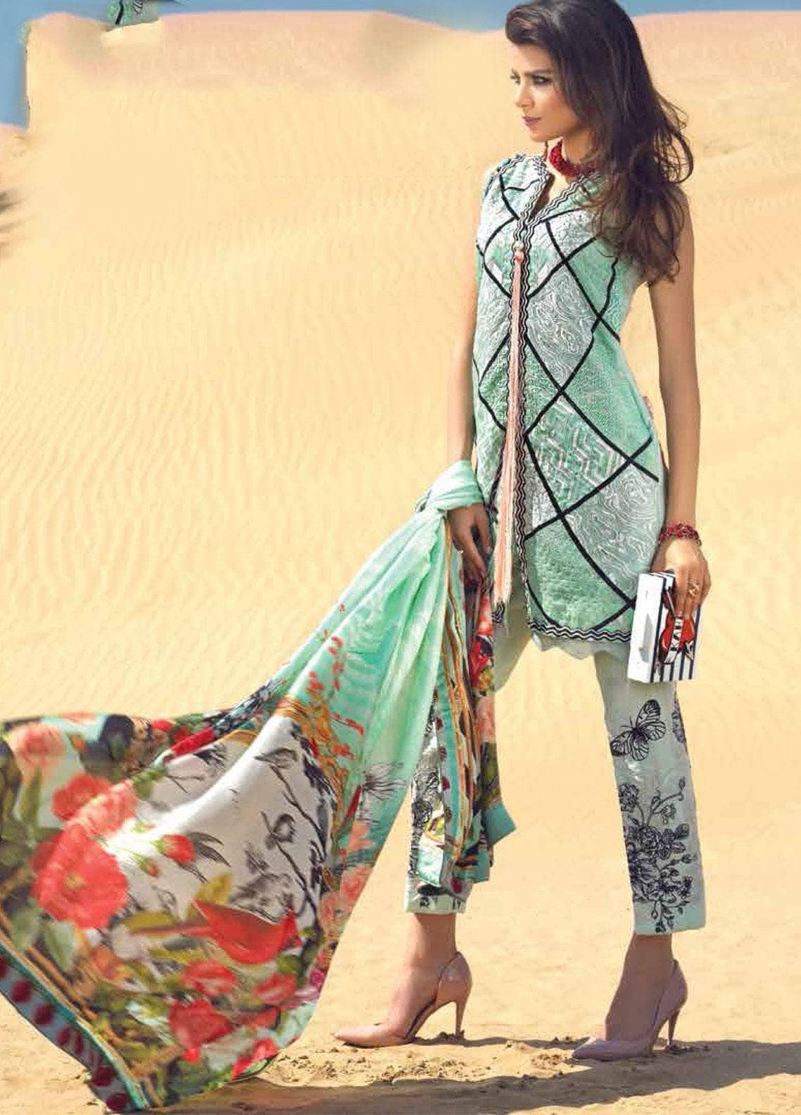 img_mushq_lawn_awwal_boutique