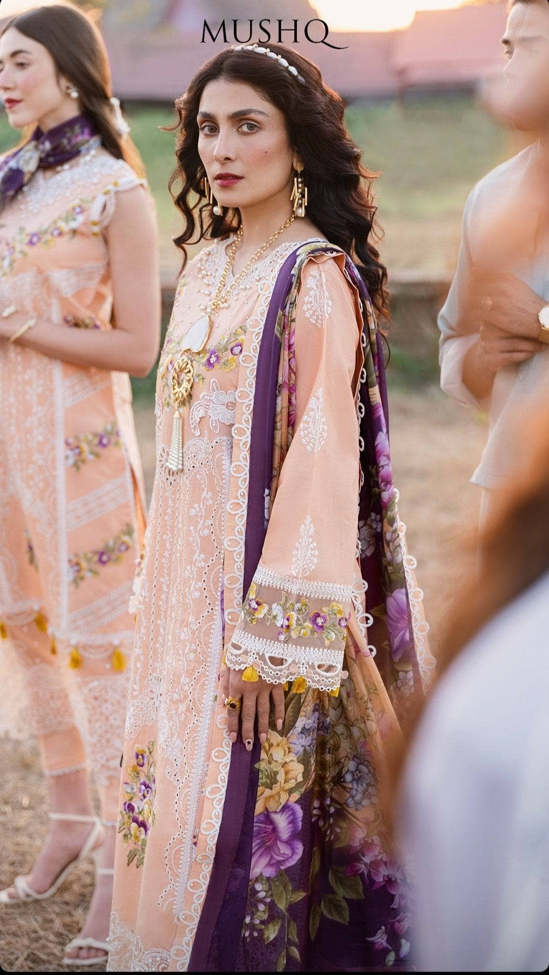 img_mushq_lawana_lawn_23_awwal_boutique