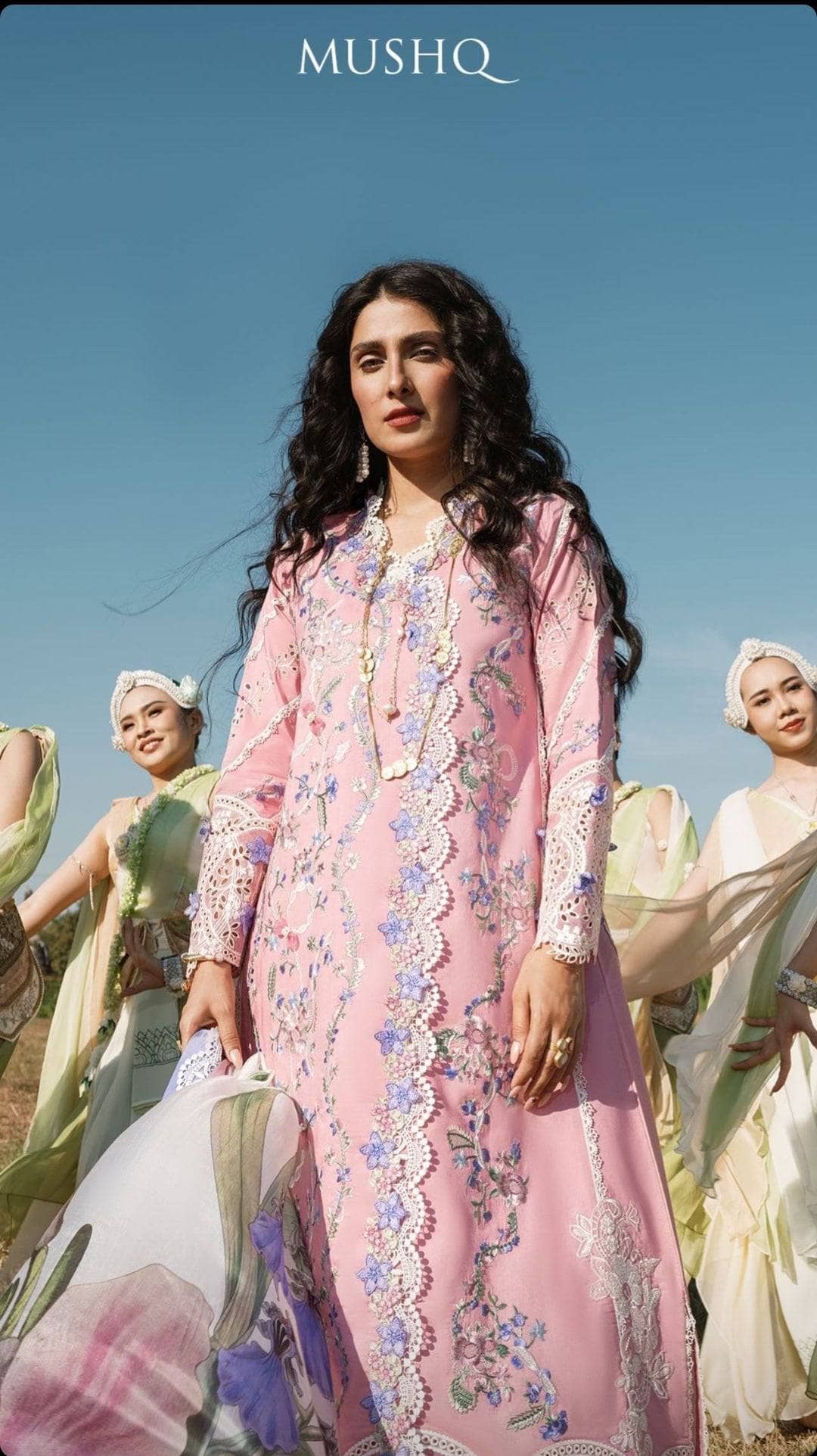 img_mushq_lawana_lawn_23_awwal_boutique