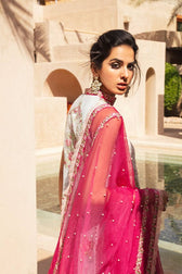 img_mushq_kahani_22_awwal_boutique