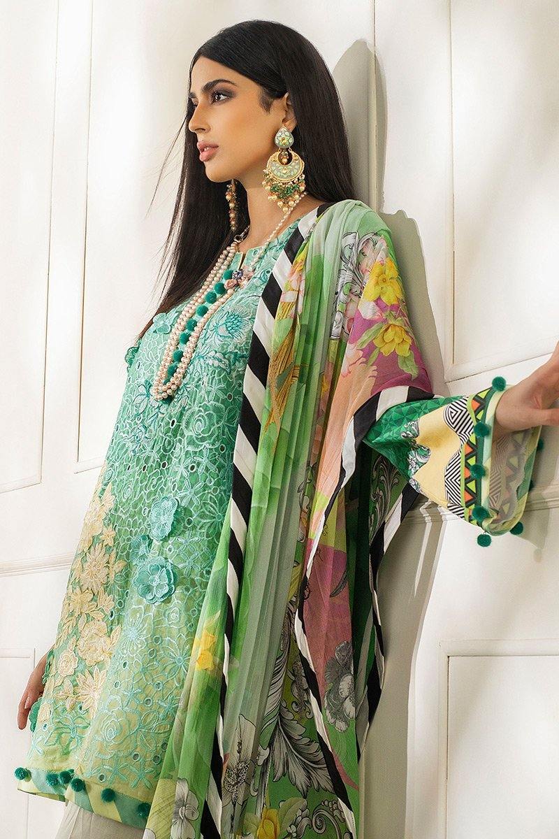 img_hemline_by_mushq_lawn_2020_awwal_boutique