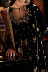 img_mushq_velvet_awwal_boutique