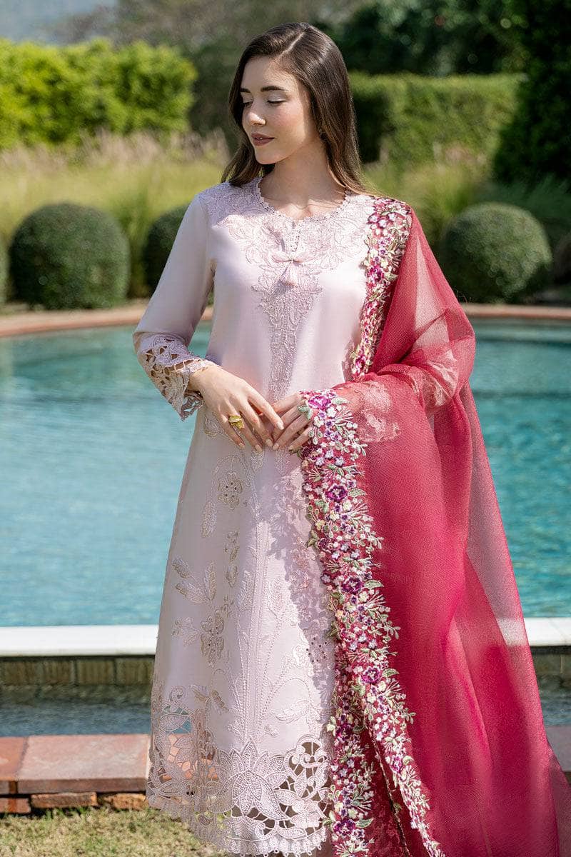 img_mushq_pret_23_awwal_boutique