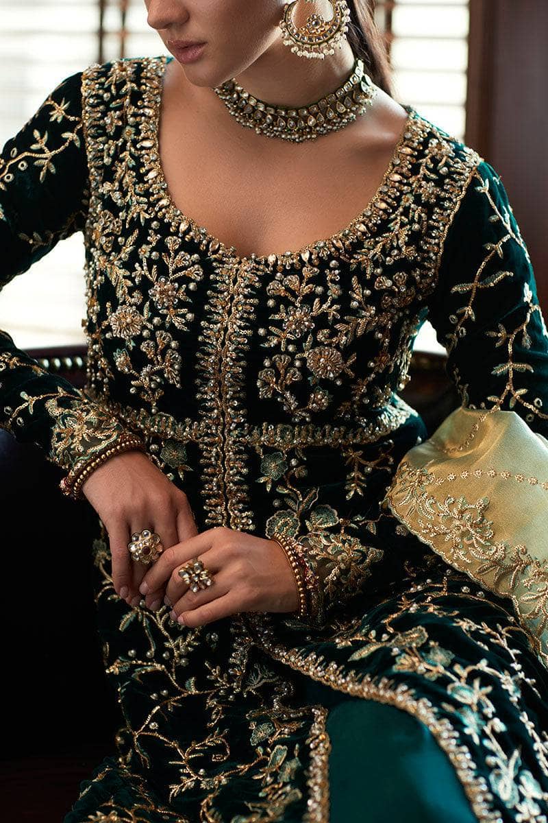 Mushq Restocked/Mushq Destiny Velvet Wedding Edition/Mirage