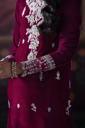 img_mushq_tehzeeb_velvet_edition_awwal_boutique