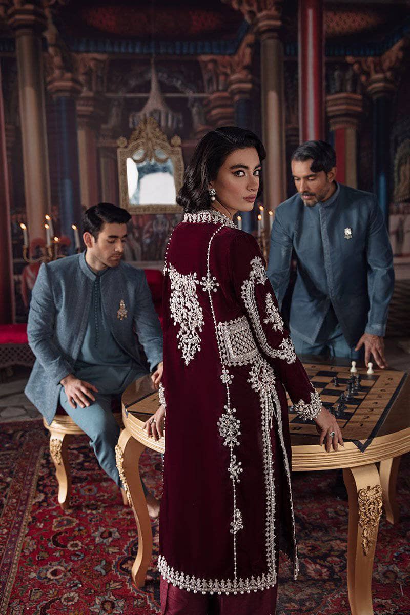 img_mushq_tehzeeb_velvet_edition_awwal_boutique