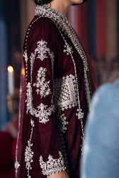 img_mushq_tehzeeb_velvet_edition_awwal_boutique