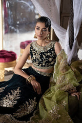img_mushq_tehzeeb_velvet_edition_awwal_boutique