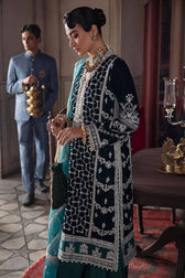 img_mushq_tehzeeb_velvet_edition_awwal_boutique