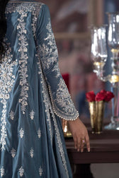 img_mushq_tehzeeb_velvet_edition_awwal_boutique