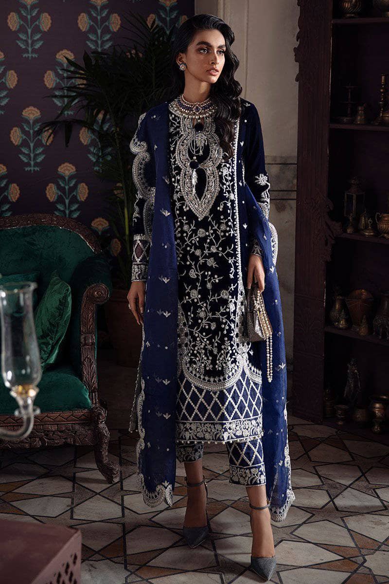 img_mushq_tehzeeb_velvet_edition_awwal_boutique