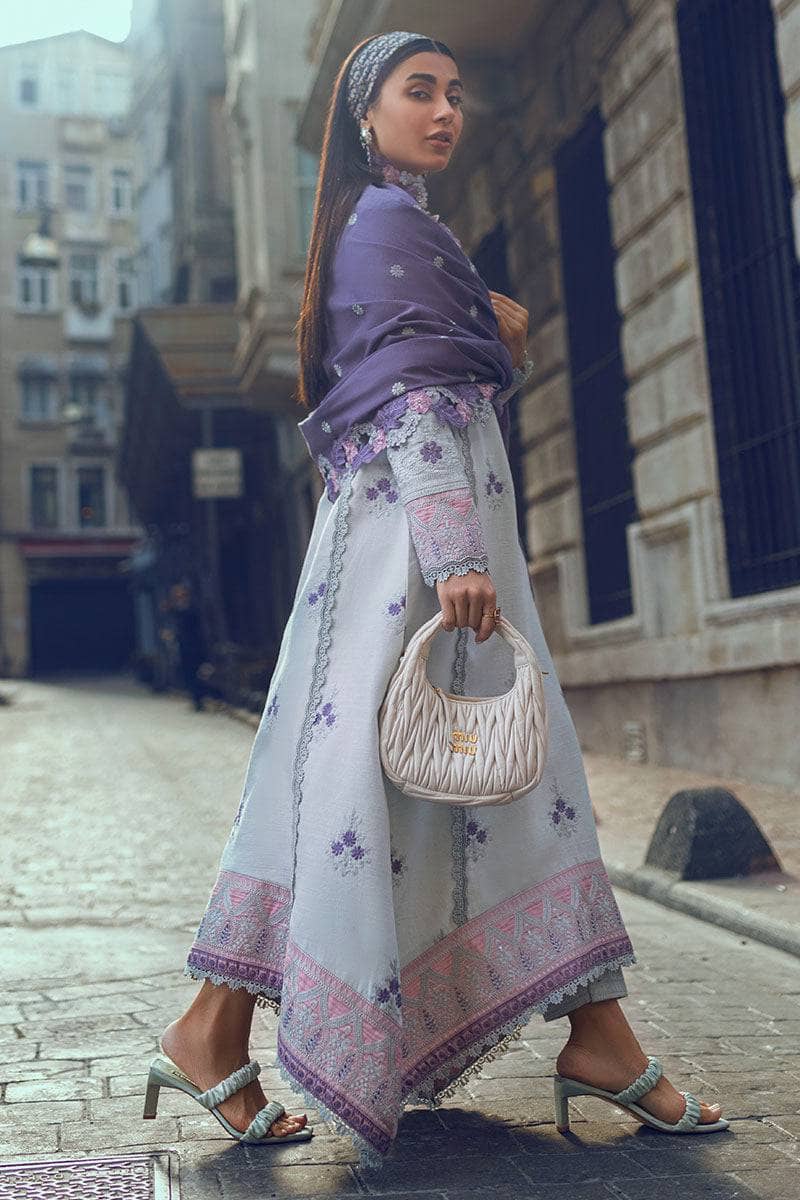 img_mushq_broadway_khaddar_awwal_boutique