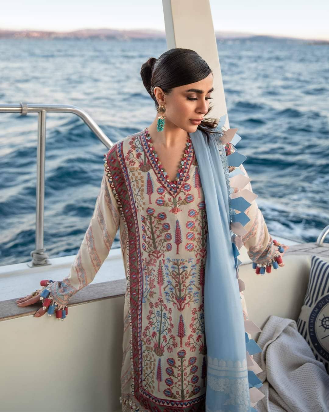 img_sana_safinaz_muzlin_22_awwal_boutique