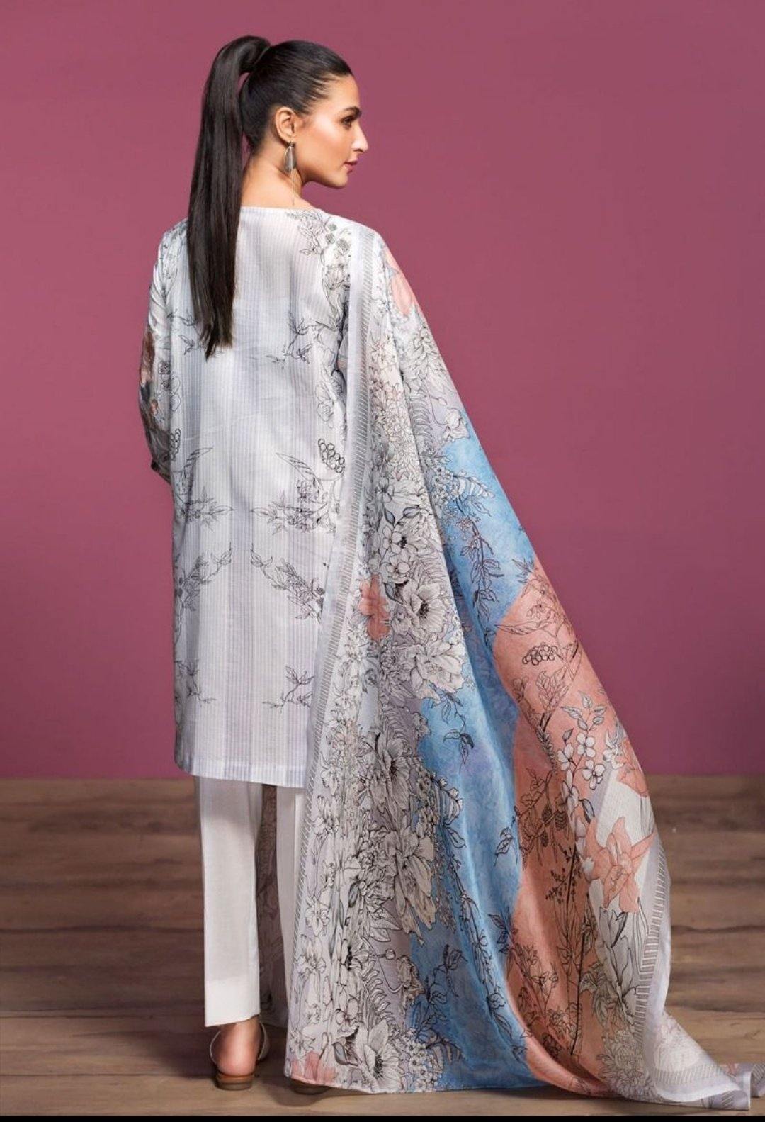 img_nishat_lawn_collection_2020_awwal_boutique