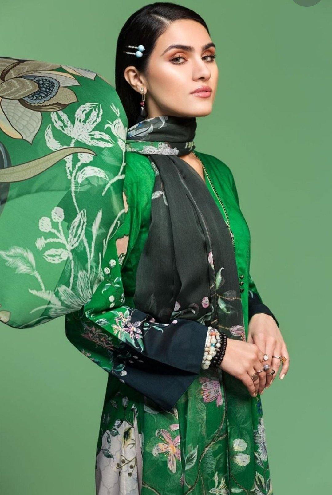 img_nishat_lawn_collection_2020_awwal_boutique