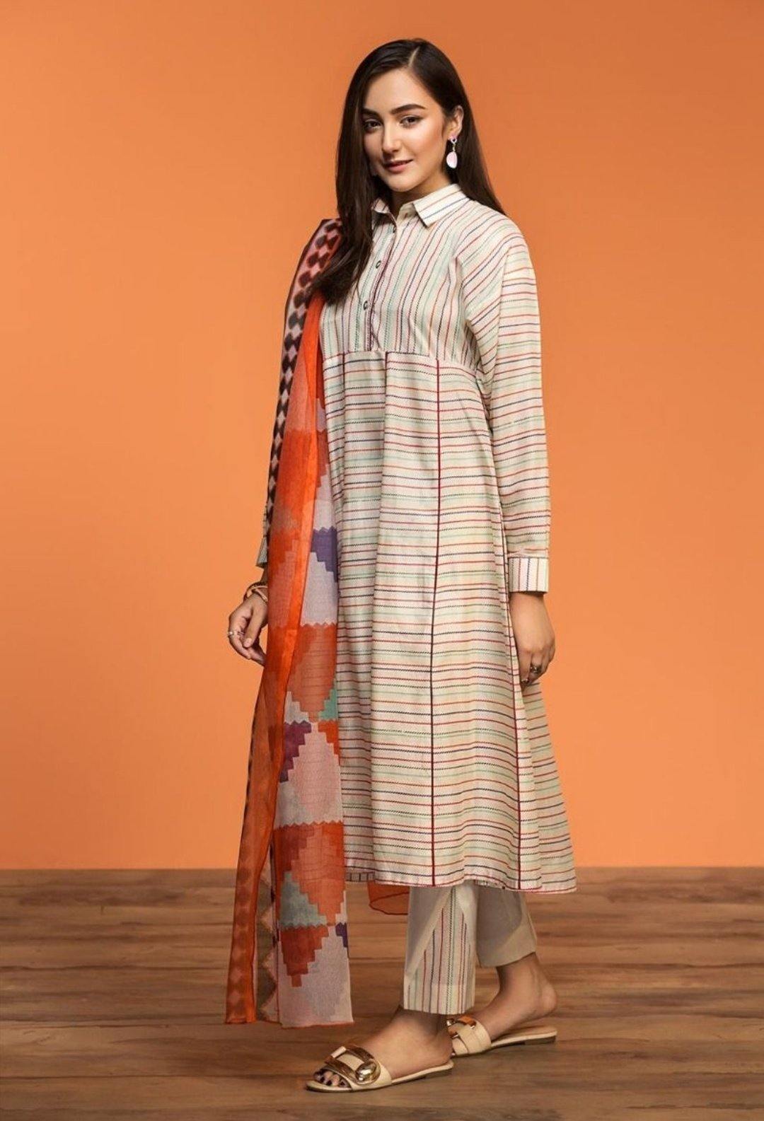 img_nishat_lawn_collection_2020_awwal_boutique