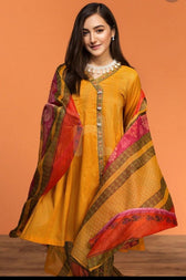 img_nishat_lawn_collection_2020_awwal_boutique