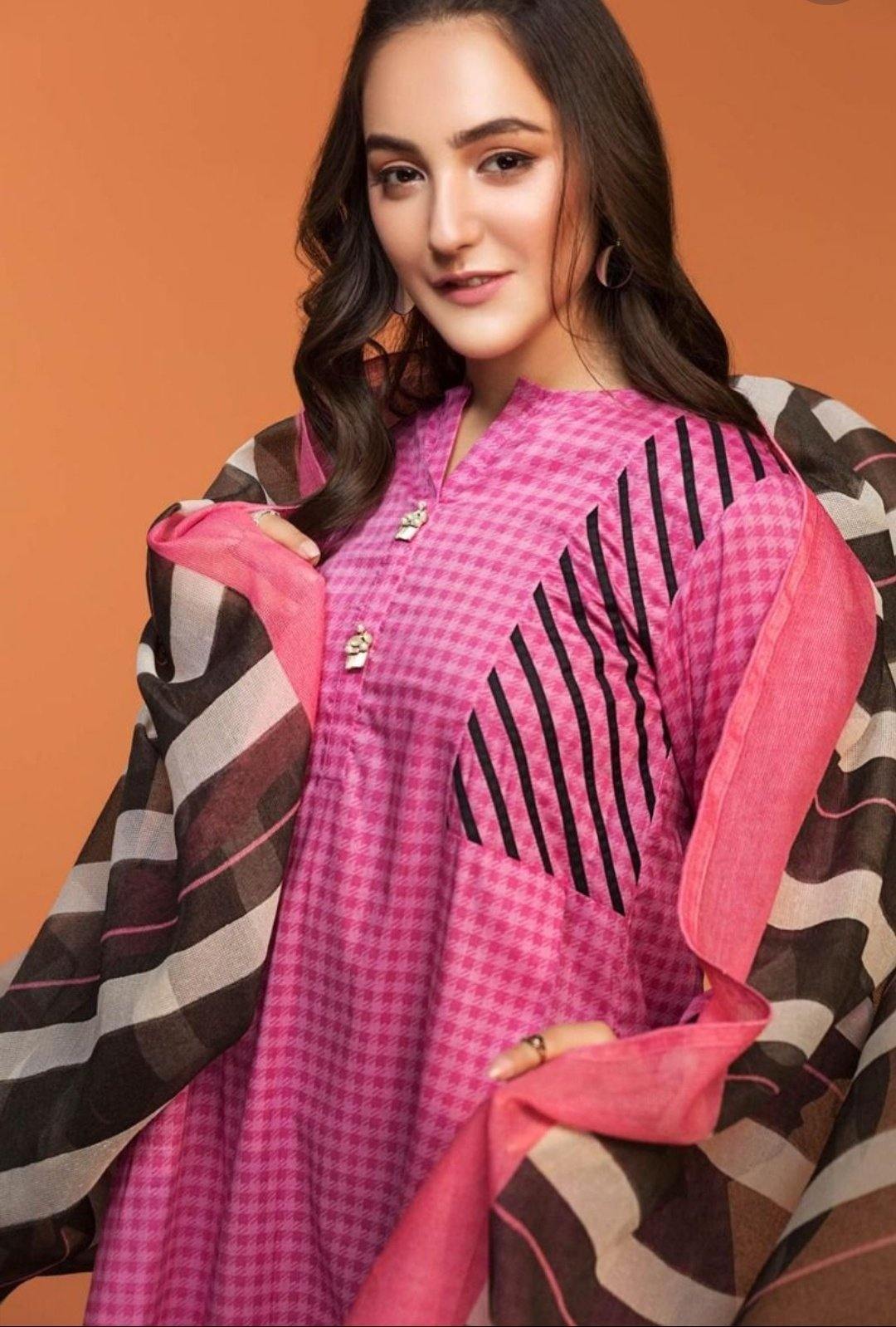 img_nishat_lawn_collection_2020_awwal_boutique