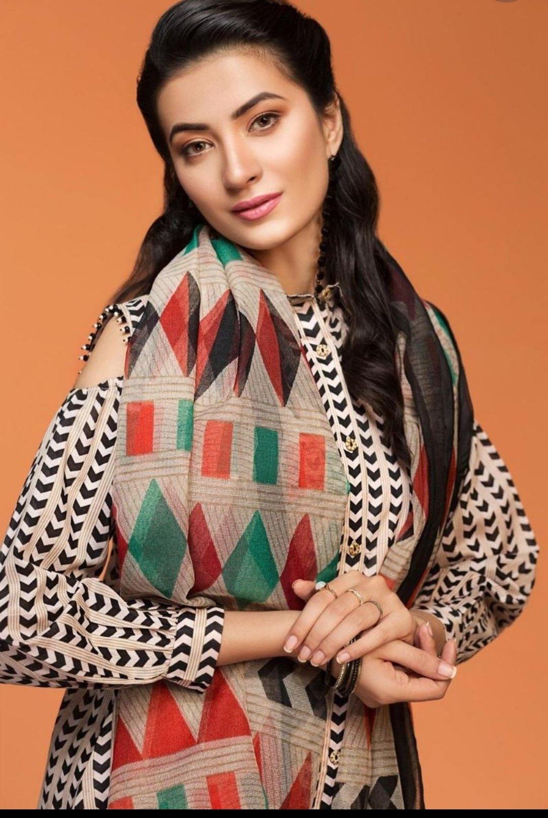 img_nishat_lawn_collection_2020_awwal_boutique