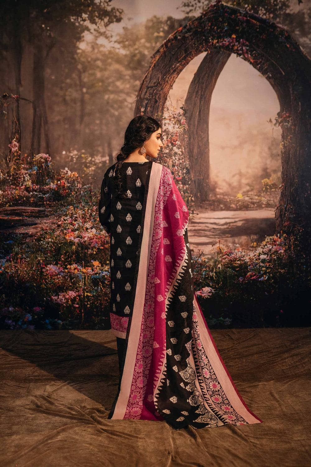 img_nishat_lawn_ramdan_edit_awwal_boutique