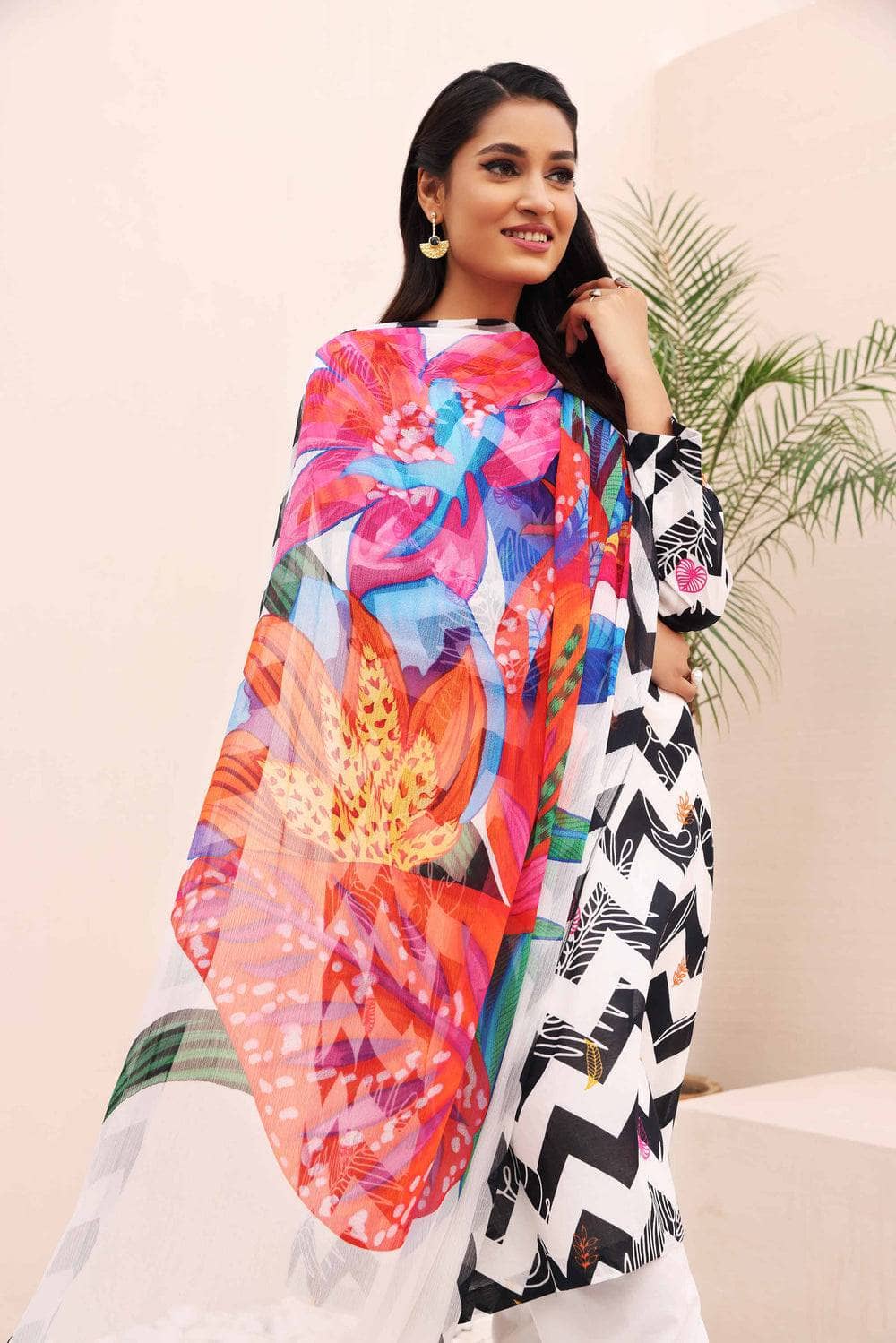 img_nishat_lawn_23_nisha_awwal_boutique