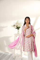 img_nishat_linen_lawn_2022_awwal_boutique