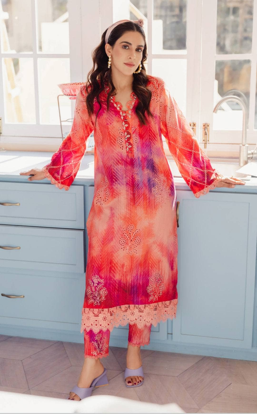 img_nureh_ballerina_chikankari_23_awwal_boutique