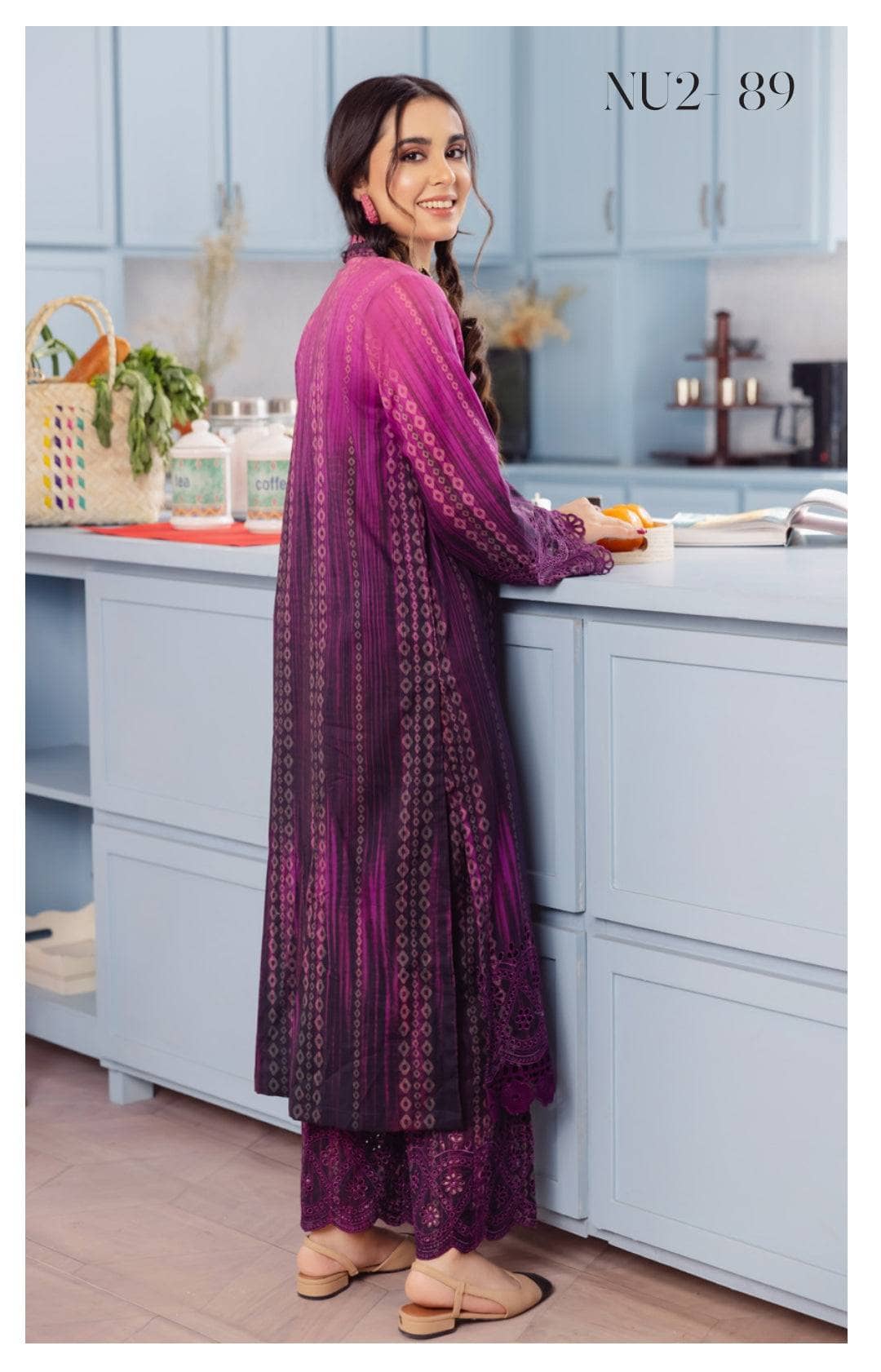 img_nureh_ballerina_chikankari_23_awwal_boutique