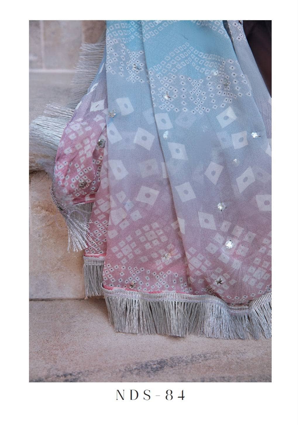 img_nureh_bazaar_lawn_awwal_boutique