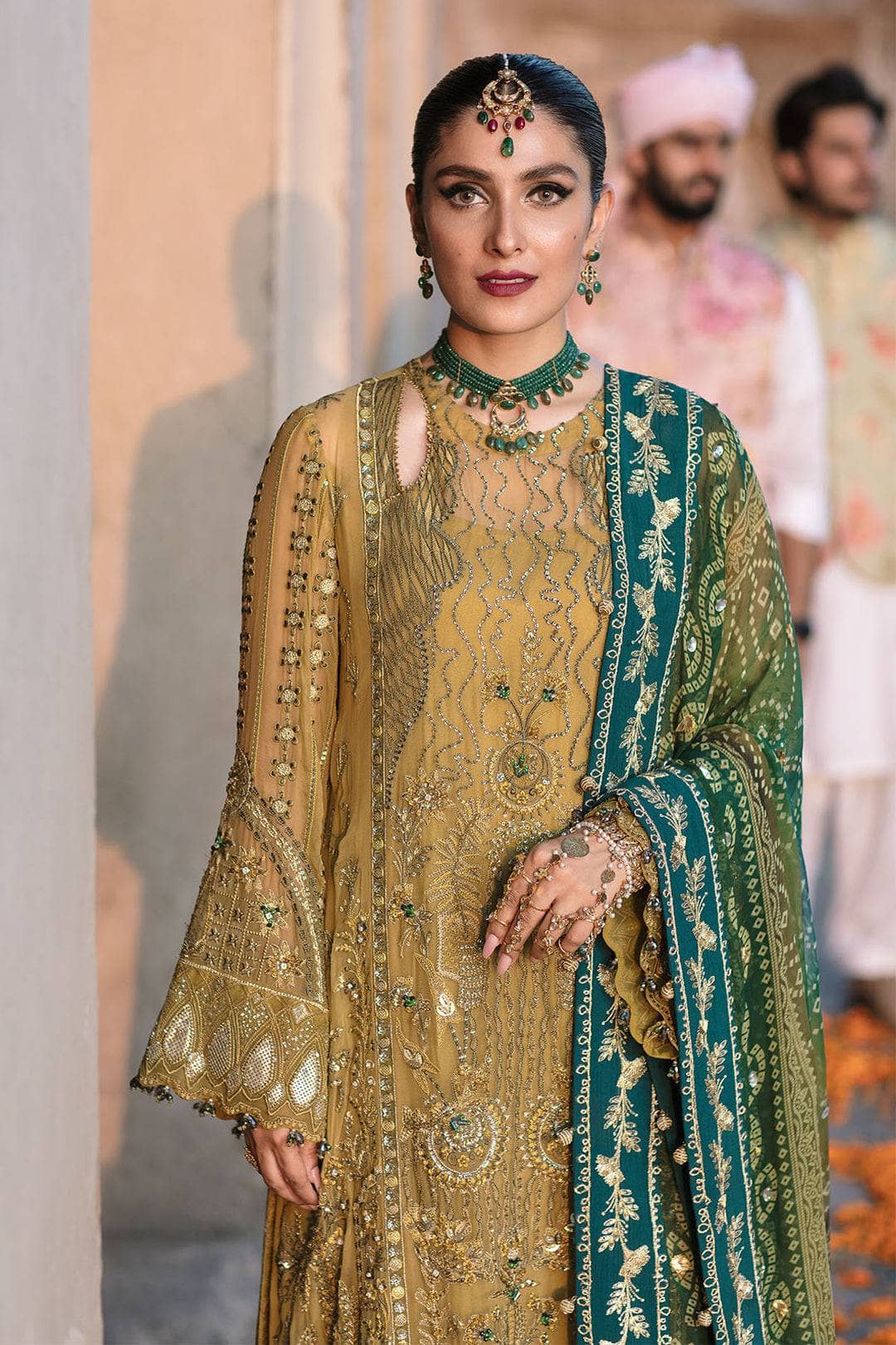 img_nureh_jhoomro_wedding_edition_awwal_boutique