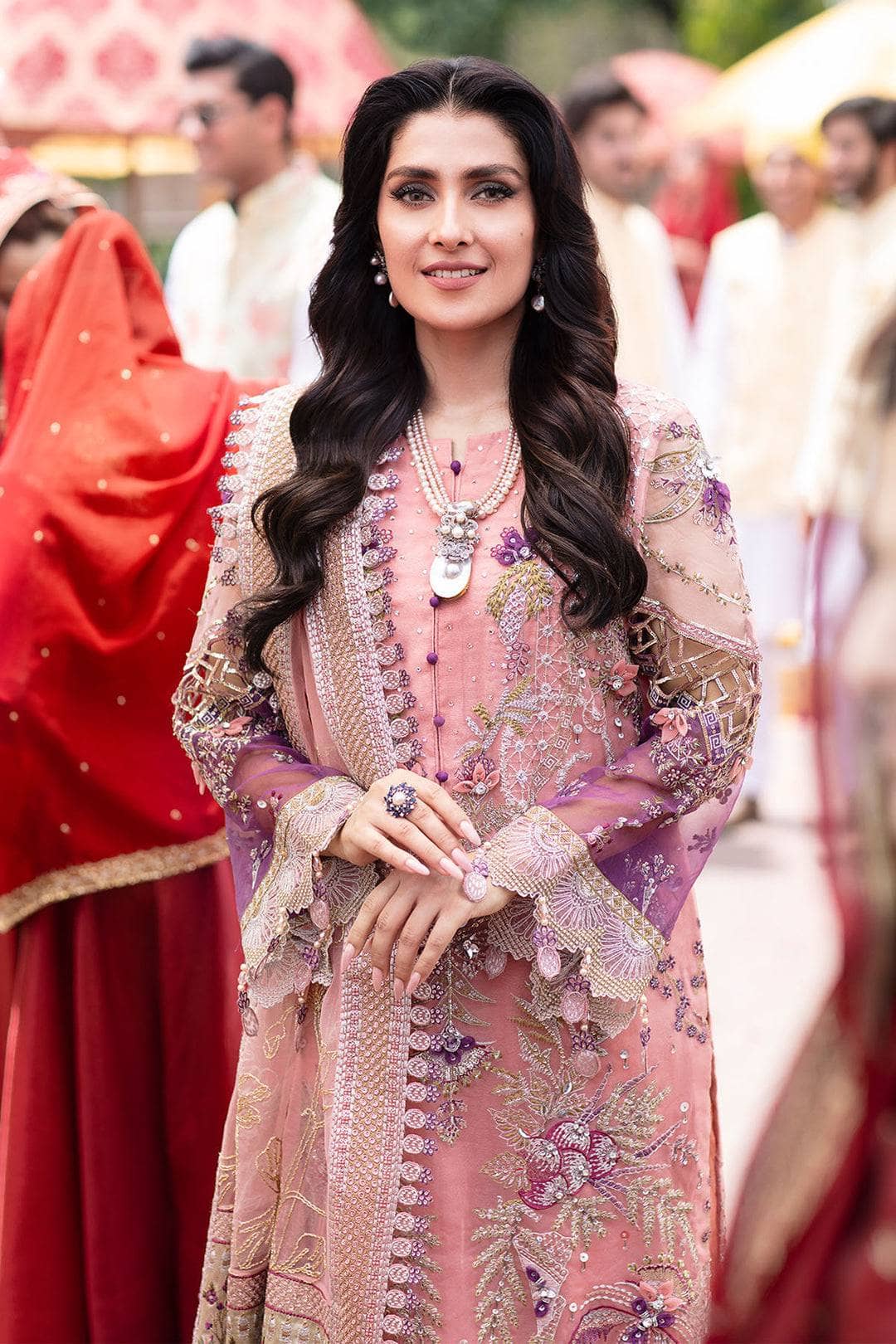 img_nureh_jhoomro_wedding_edition_awwal_boutique