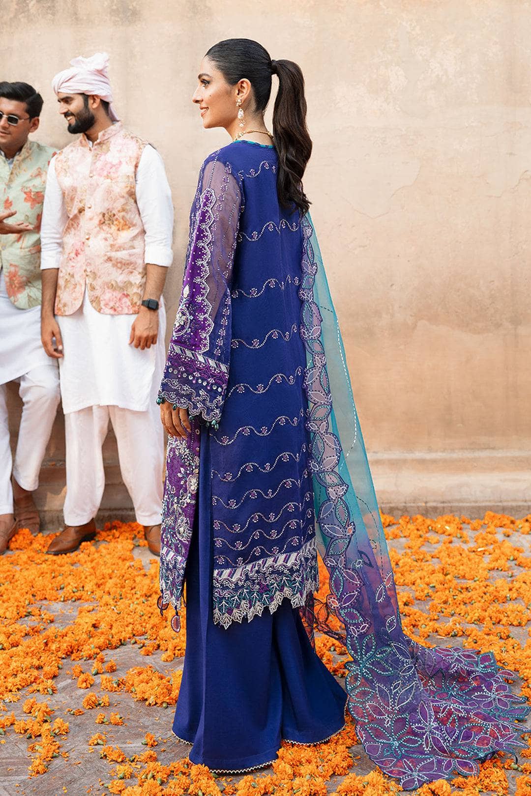 img_nureh_jhoomro_wedding_edition_awwal_boutique